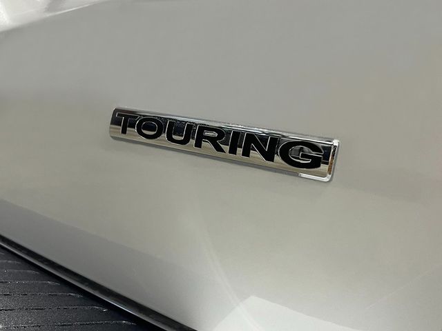 2026 Honda Odyssey Touring - Photo 7