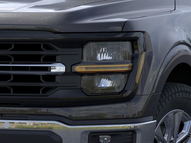 New 2026 Black Ford XLT image 18