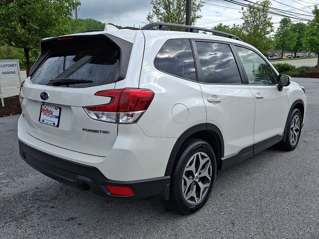 2023 Subaru Forester Premium White at South Hills Kia