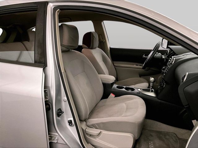 2015 Nissan Rogue Select S Silver at Auto Express Mitsubishi