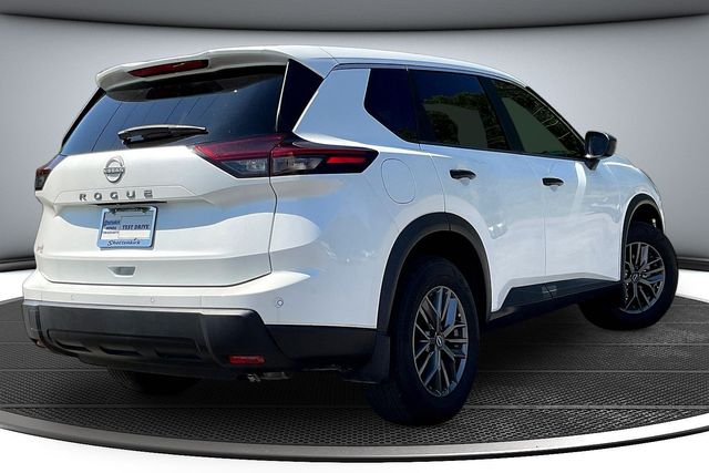 Used 2024 Nissan Rogue SUV