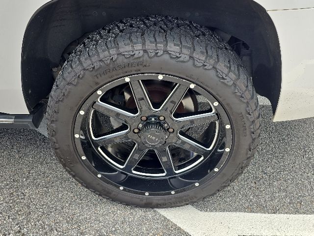 2016 Chevrolet Tahoe LTZ:167577C