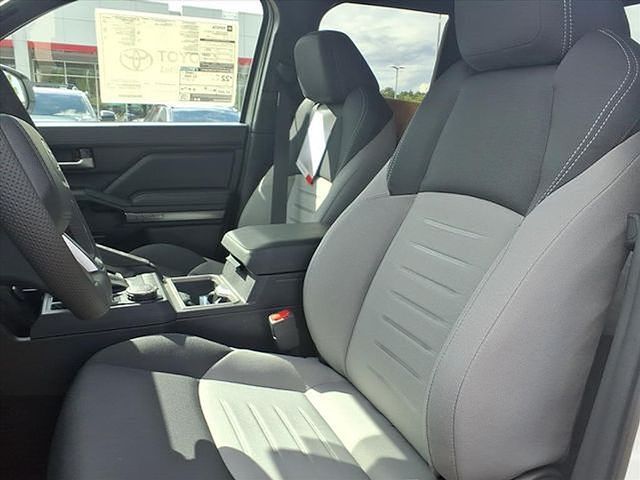 2025 Toyota Tacoma TRD Sport Double Cab photo 3