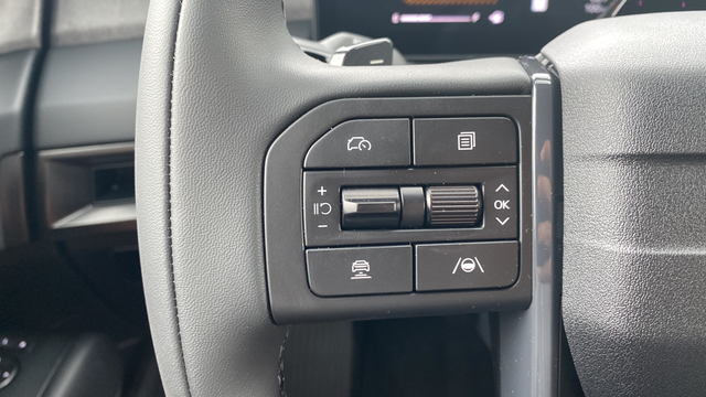 New 2027 Brown Kia X-Line EX image 34