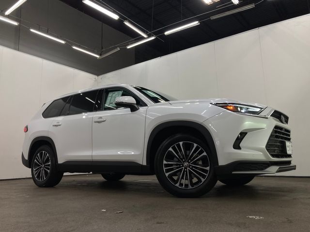 2024 Toyota Grand Highlander Hybrid MAX Platinum