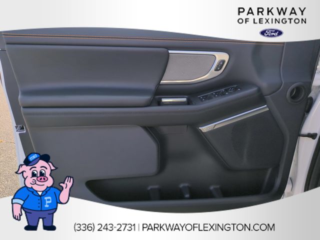 New 2027 White Ford Tremor image 11
