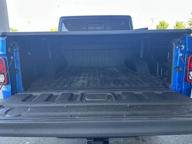 Used 2023 Blue Jeep Sport S image 25