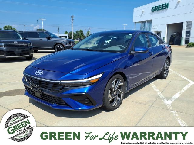 Intense Blue 2025 Hyundai Elantra Sedan Front-Wheel Drive Continuously Variable Transmission