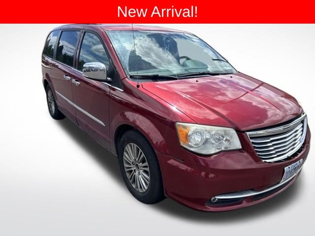 Deep Cherry Red Crystal Pearlcoat 2014 Chrysler Town & Country Touring-L FWD Minivan Front-Wheel Drive 6-Speed Automatic