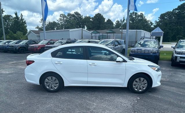 KiaRio2
