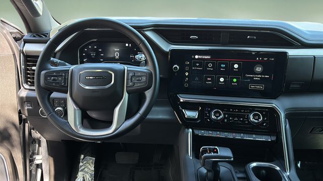 Used 2025 Silver GMC Denali image 10