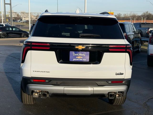 new 2026 Chevrolet Traverse car, priced at $45,020