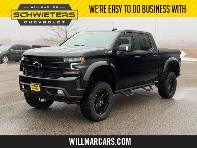 2022 Chevrolet Silverado 1500 RST Crew Cab 4WD