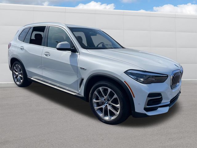 2023 BMW X5 xDrive45e 10