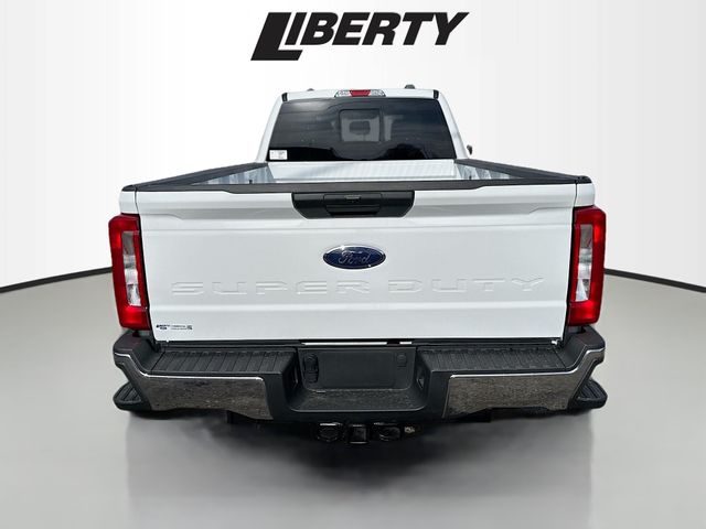 2025 Ford F-250SD XL photo