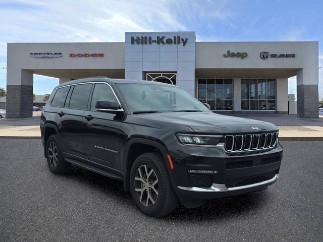 Diamond Black 2025 Jeep Grand Cherokee L SUV / Crossover Four-Wheel Drive 8-Speed Automatic