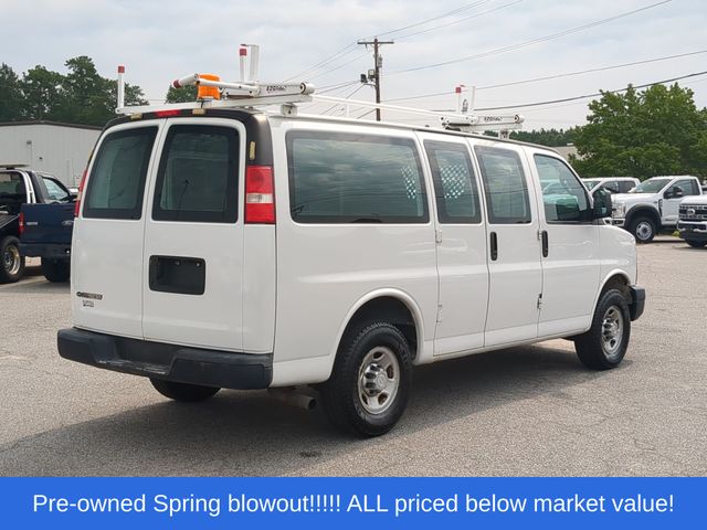 Used 2016 White Chevrolet Work Van image 13