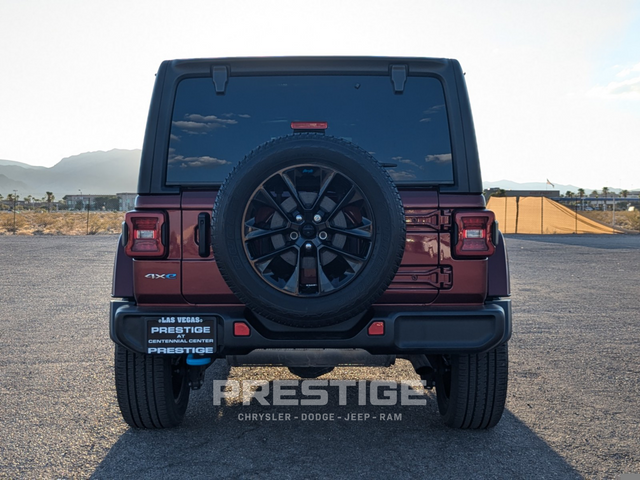 2022 Jeep Wrangler Unlimited Sahara 4xe 7