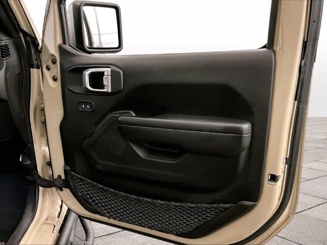 2022 Jeep Gladiator Mojave Beige at Auto Express Mitsubishi