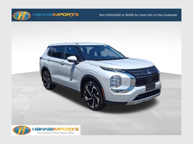 White Diamond 2022 Mitsubishi Outlander SUV / Crossover All-Wheel Drive Continuously Variable Transmission