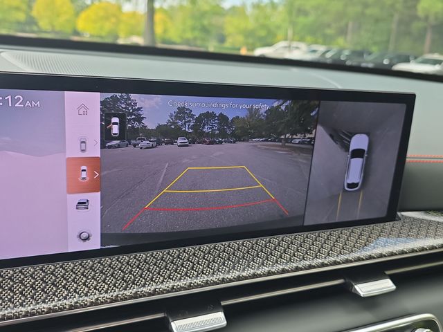 Used 2025 Black Genesis 3.5T e-SC image 18