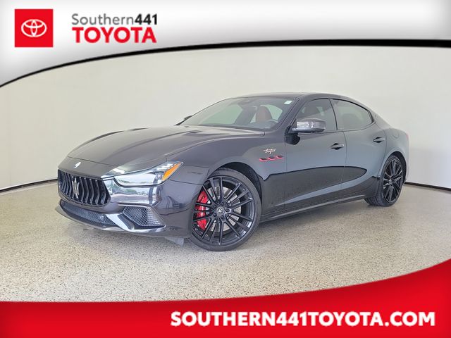 Nero Ribelle Metallic 2022 Maserati Ghibli Sedan Rear-Wheel Drive 8-Speed Automatic