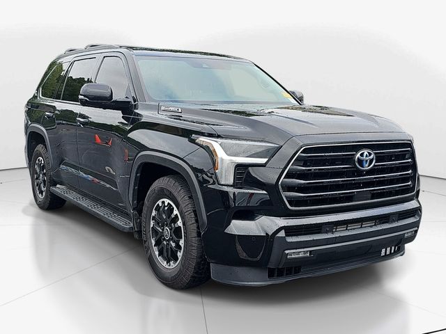Black 2024 Toyota Sequoia SR5 4WD SUV / Crossover Four-Wheel Drive Automatic