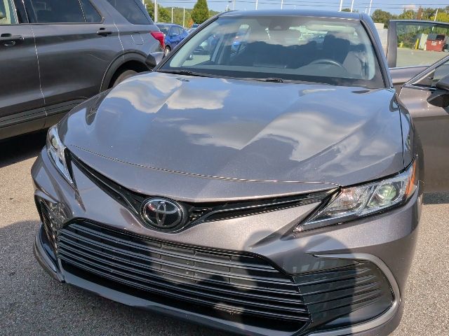 Predawn Gray Mica 2023 Toyota Camry Sedan Front-Wheel Drive 8-Speed Automatic