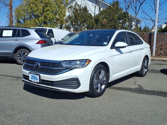 2023 Volkswagen Jetta - Image 2