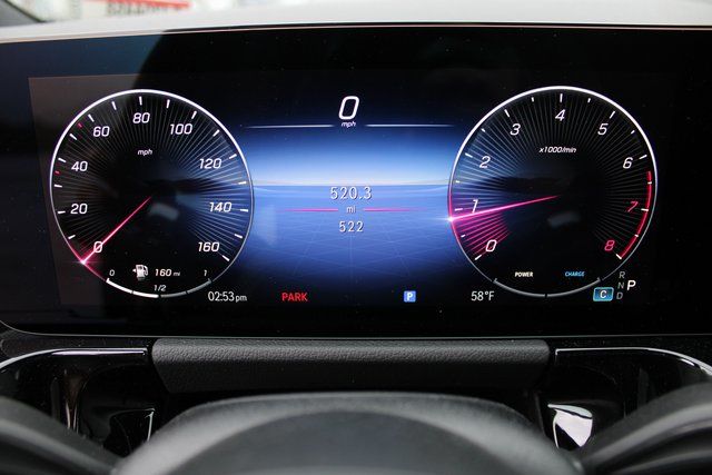 Used 2025  Mercedes-Benz GLA 250 image 24