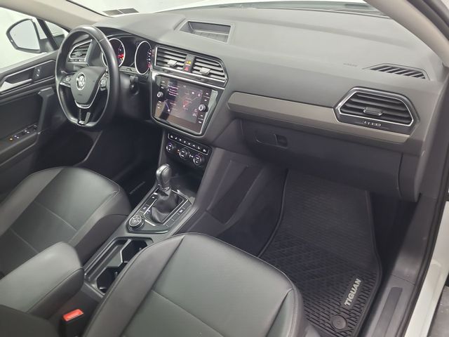 2018 – Volkswagen – Tiguan