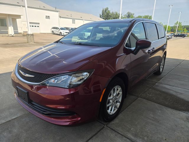 Velvet Red Pearlcoat 2020 Chrysler Voyager Minivan Front-Wheel Drive 9-Speed Automatic