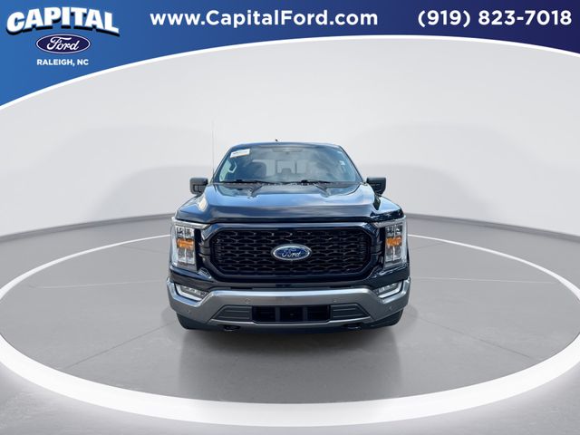 Used 2023 Blue Ford XLT image 3