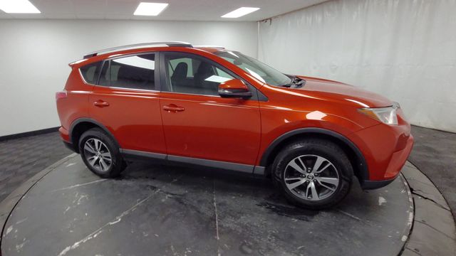 2016 – Toyota – RAV4