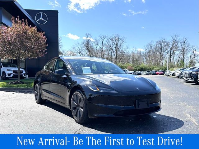 Solid Black 2024 Tesla Model 3 RWD Sedan Rear-Wheel Drive 1-Speed Automatic