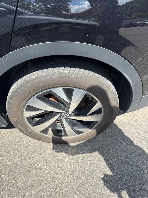 2023 Volkswagen ID.4 Pro Black at Sutliff Volkswagen