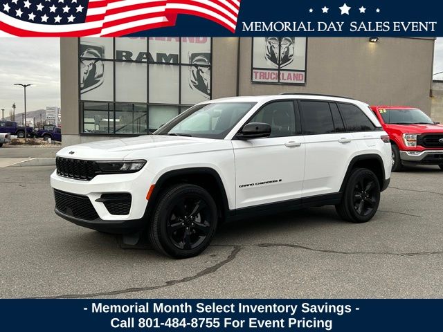 2023 Jeep Grand Cherokee Altitude X 4WD