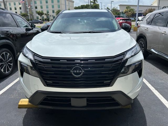 Used 2026 White Nissan Dark Armor image 2