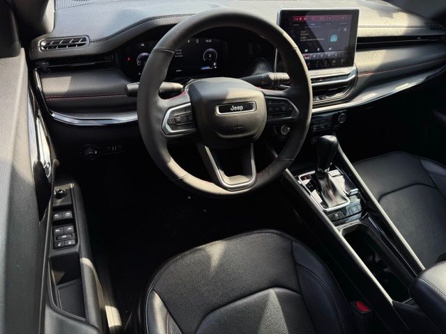 2023 Jeep Compass Trailhawk - Photo 29