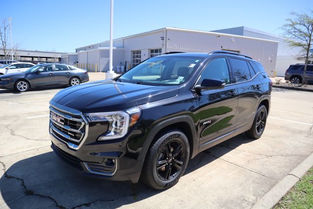 2024 GMC Terrain AT4 AWD