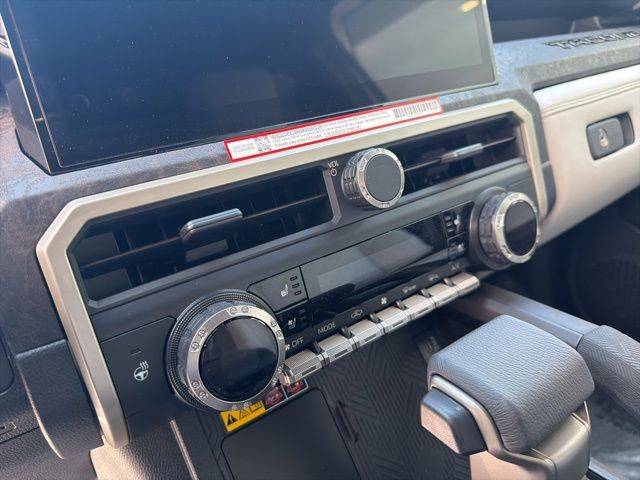 2026 Toyota Tacoma Limited - Photo 36