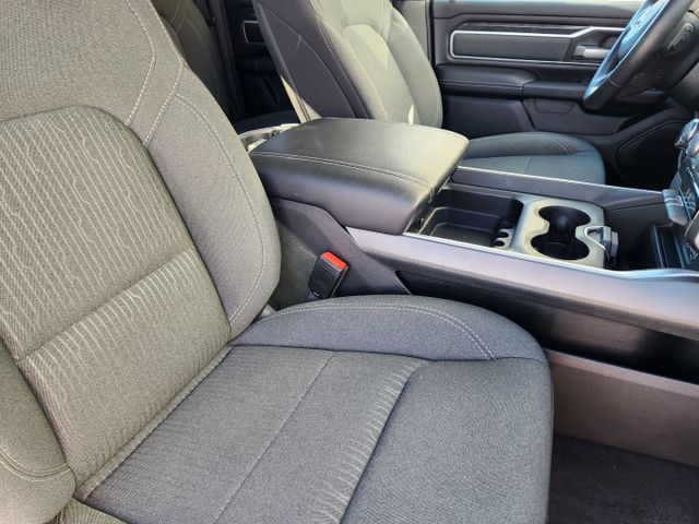 2021 RAM 1500 Big Horn/Lone Star photo