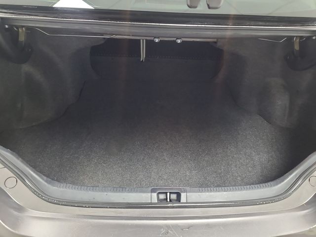 2016 – Toyota – Camry