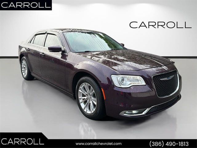 2021 Chrysler 300 Touring RWD