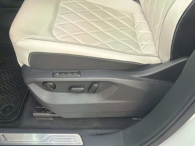 Used 2024 Volkswagen Atlas Cross Sport SUV