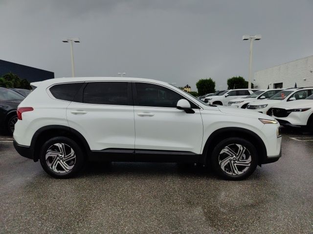 2022 Hyundai Santa Fe SE 6