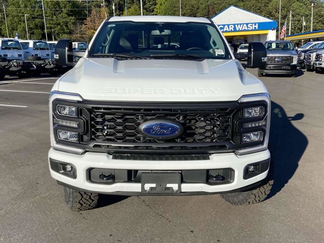 2024 Ford F-350SD Lariat 9