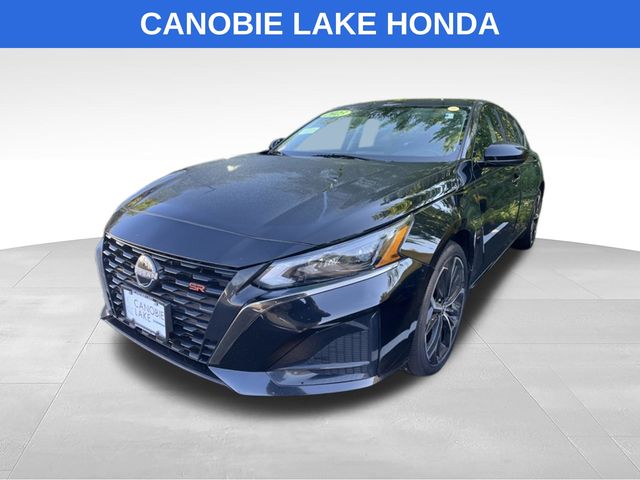 Used 2023 Nissan Altima Sedan