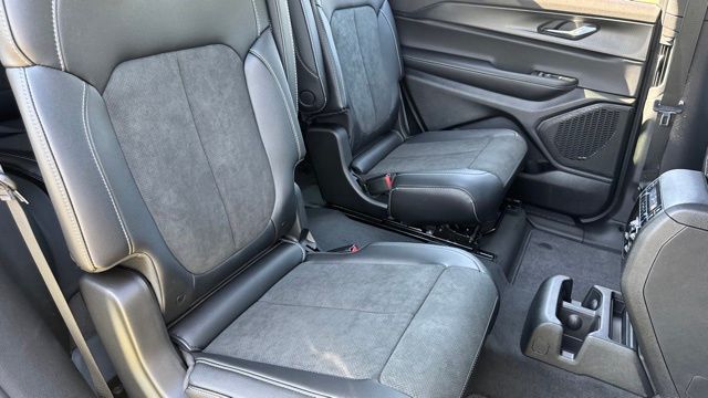 new 2025 Jeep Grand Cherokee L car, priced at $44,968