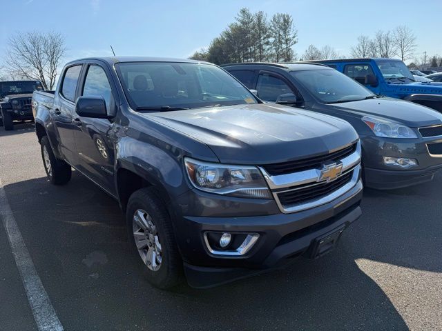 Cyber Gray Metallic 2017 Chevrolet Colorado LT Crew Cab RWD Pickup Truck 4X2 6-Speed Automatic